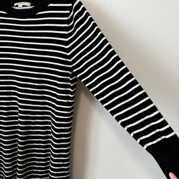 Striped Black & White Knit Dress Long Sleeves Loft Brand Womens XL - Picture 4 of 7